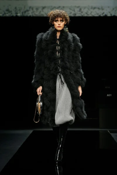 Look 30
